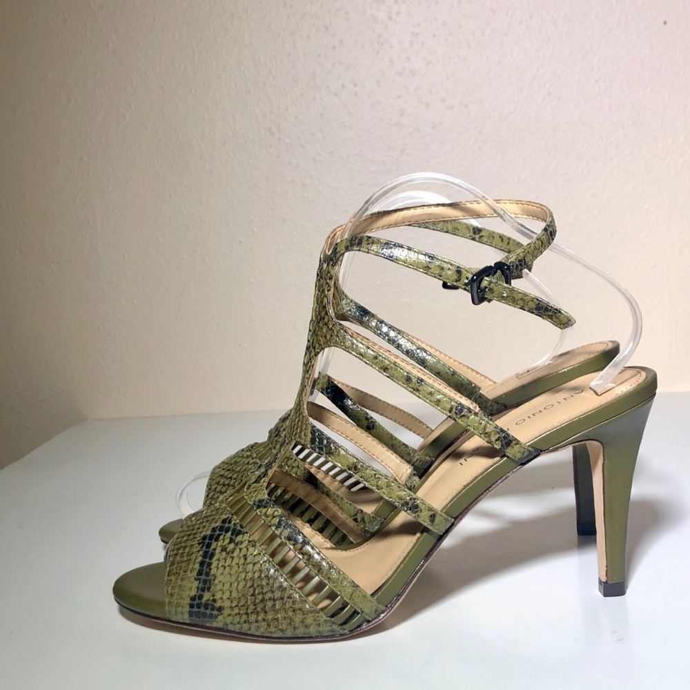New Antonio Melani Green Snake Sandals Size 9.5 - Picture 4 of 7